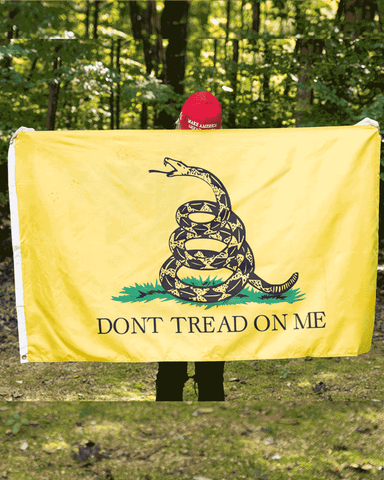 Don't Tread on Me Gadsden Flag design.  Measures 3' x 5', made of durable nylon.  One Size.